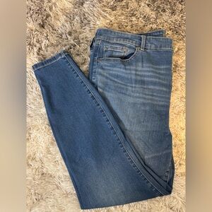 Torrid Midfit Super Skinny Blue Jeans